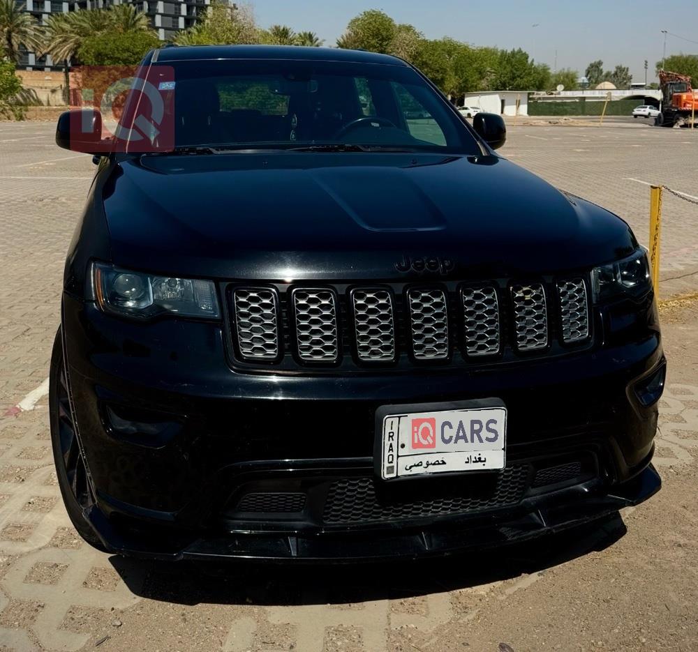 جيب جراند شيروكي